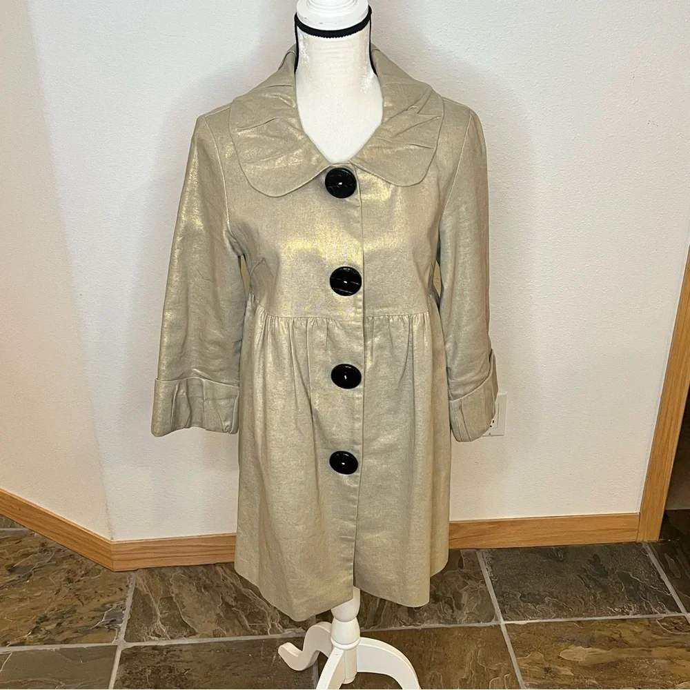 Kenzie Gold Metallic Light Weight Coat Big Buttons, Pleated Collar and Sleeves - Picture 10 of 11